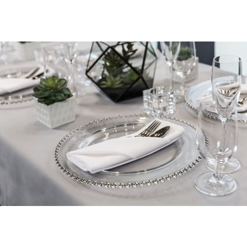 Nappe de table classique, ronde 85 po, bord ourlé, blanc